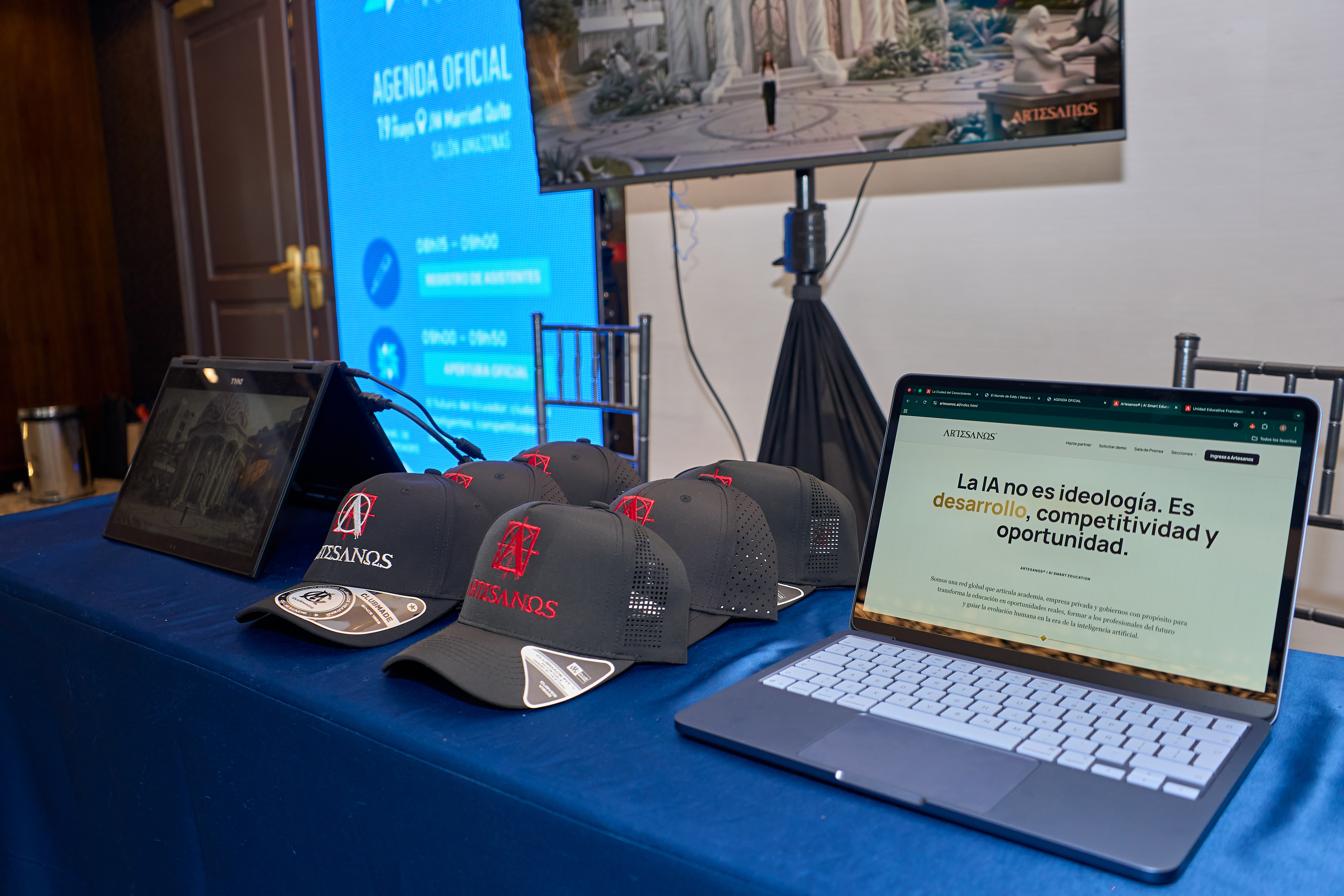 Artesanos AI Smart Education en Smart City Ecuador